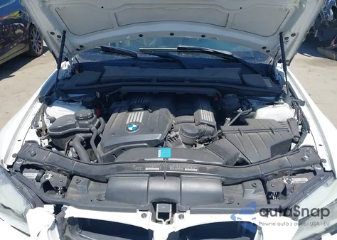 2010 BMW 328I z USA, uszkodzony, nr VIN WBAPH5C58AA440231